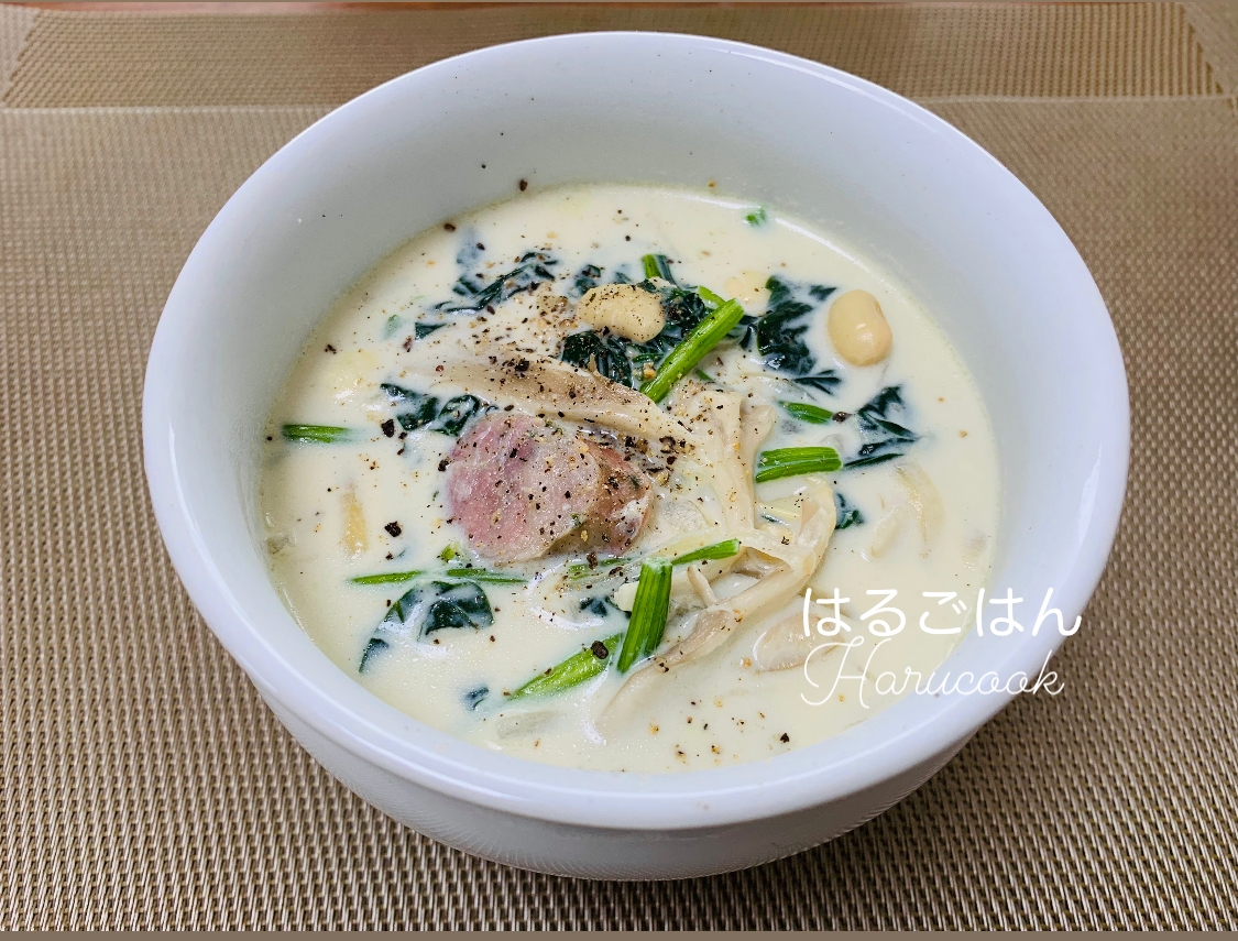ほうれん草と豆のミルクスープ