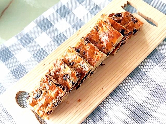 レーズンたっぷり!さくさくフルーツクッキー♪