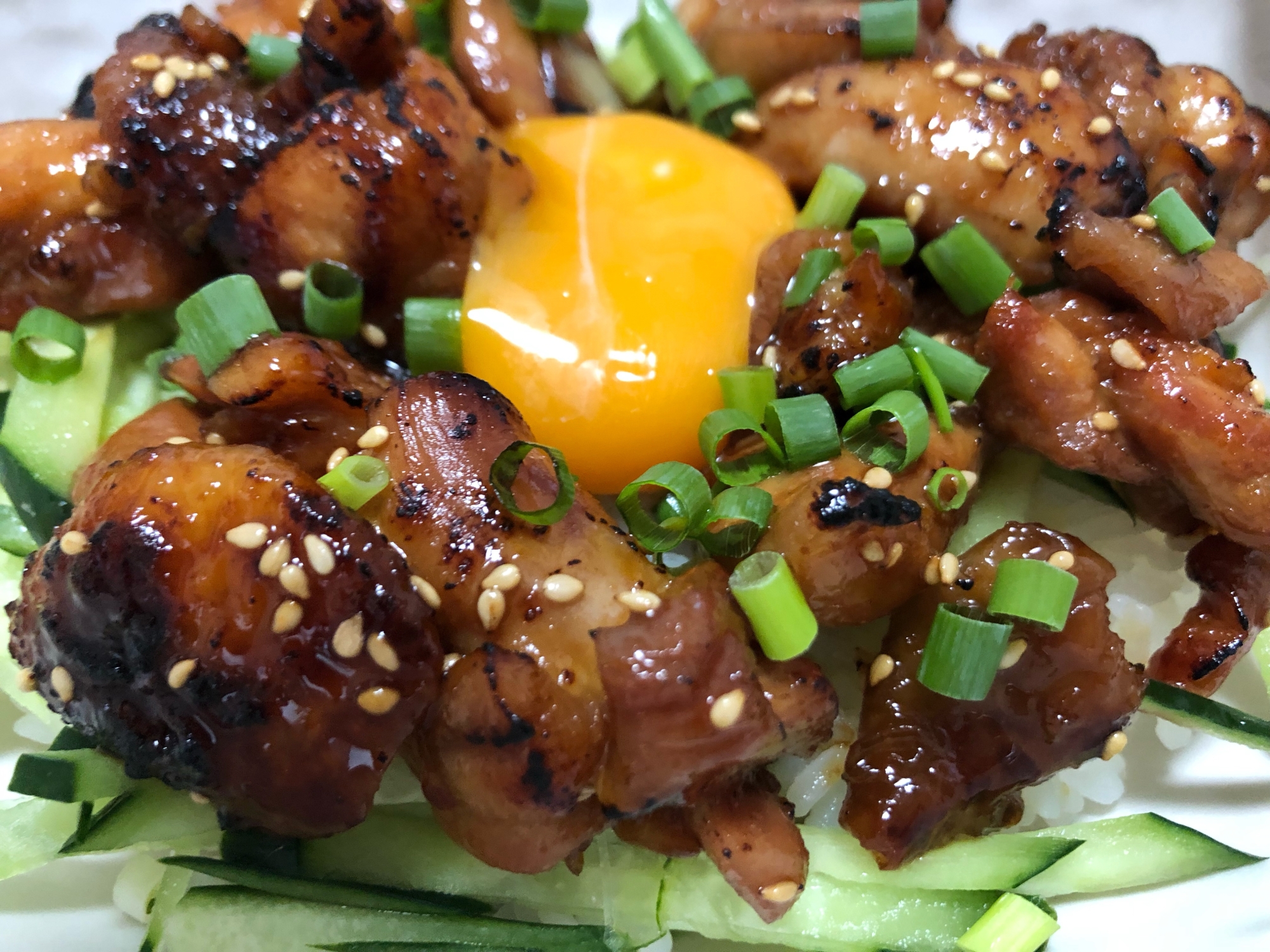 焼き方にポイント!柚子胡椒焼き鳥丼