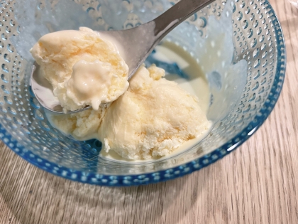 アイス作りにハマっています♡
牛乳でアイスができるなんて！しかも簡単でした！