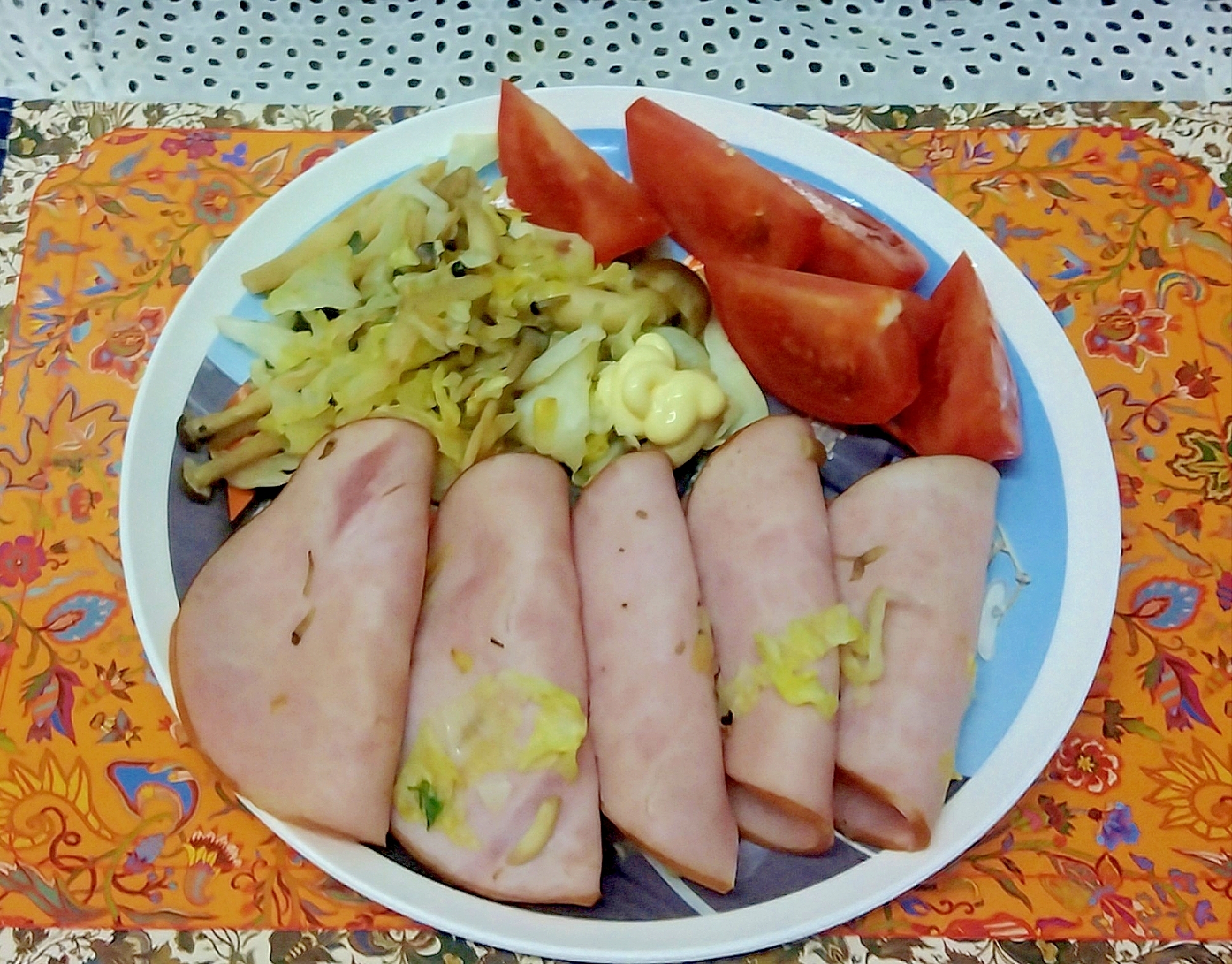 キャベツとハム炒め