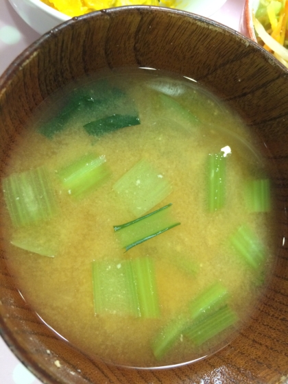 小松菜・たまねぎ・じゃがいもの味噌汁