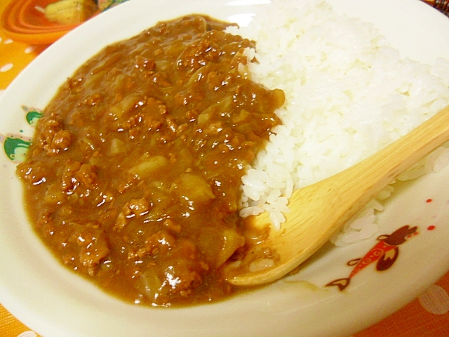 キャベツとひき肉のカレーライス