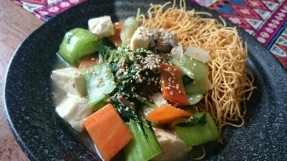 簡単★生姜が香る★豚肉とたっぷり野菜の皿うどん