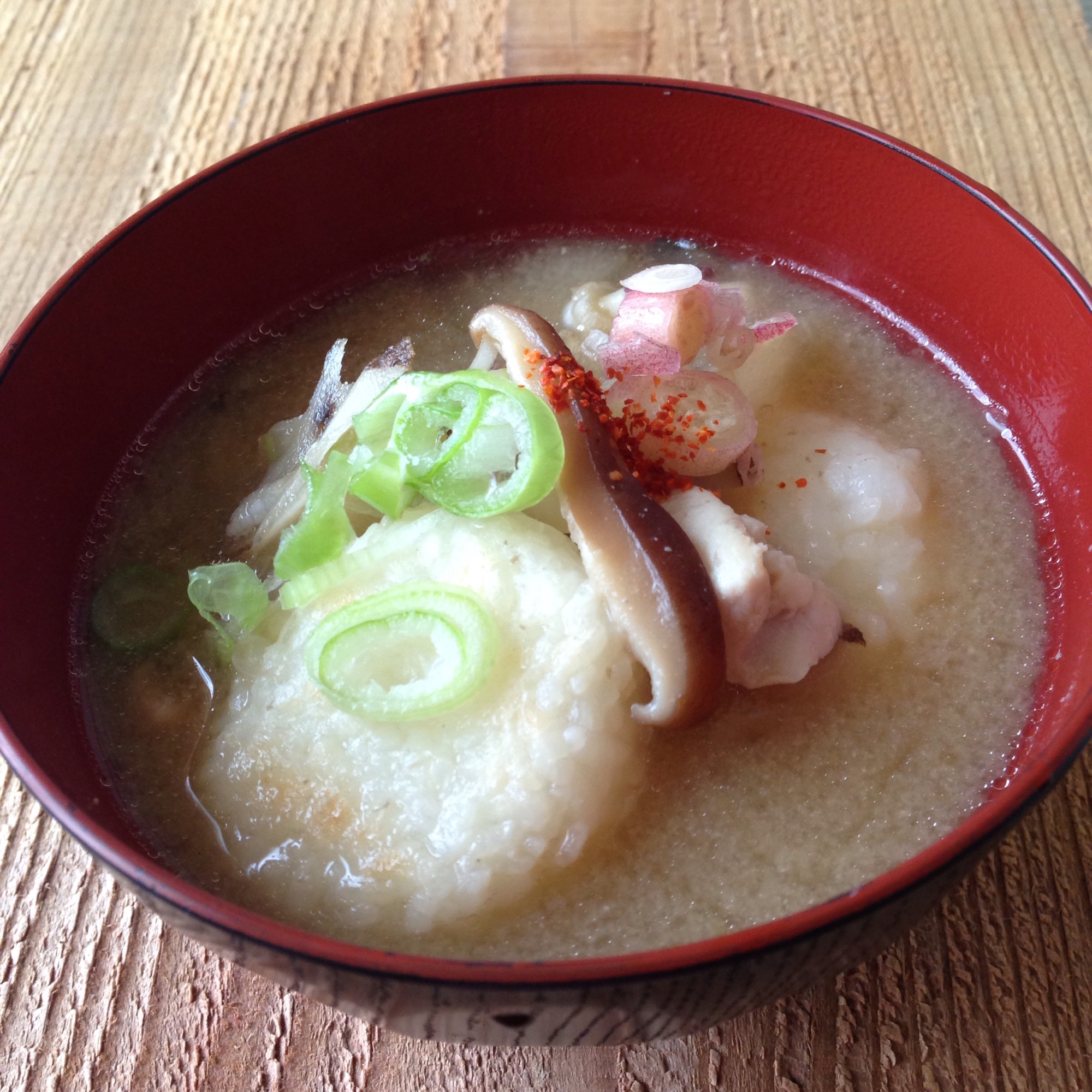 おにぎり入り食べる味噌汁♪