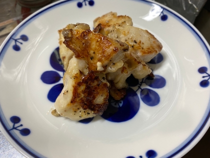 隠し味はしょっつる！魚焼きグリルで簡単グリルチキン