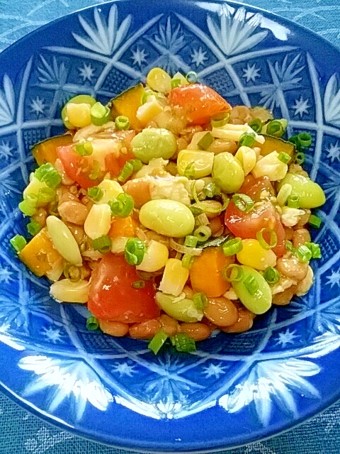 納豆の食べ方-蒸し鶏＆夏野菜♪