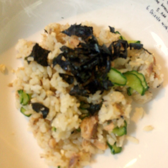 栄養たっぷり!さばとキュウリのご飯