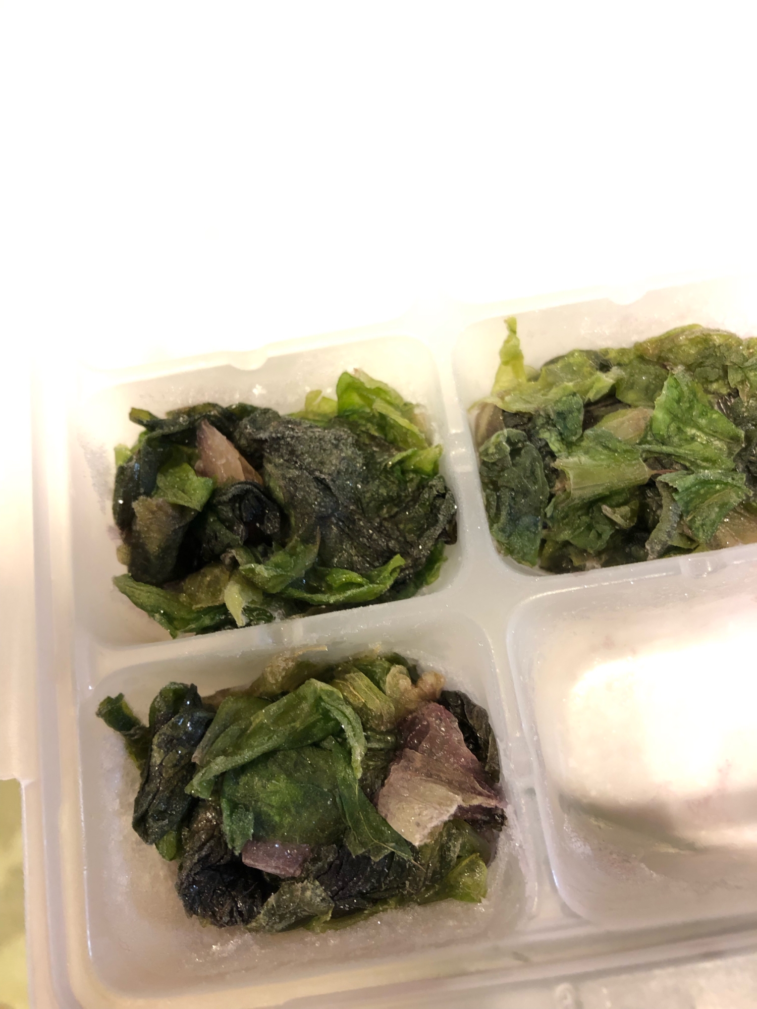 離乳食完了期 サニーレタスのスープ和え レシピ 作り方 By ズボラでもおいしいごはんが食べたい 楽天レシピ 離乳食完了期 サニーレタスのスープ和え レシピ 作り方 By ズボラでもおいしいごはんが食べたい 楽天レシピ