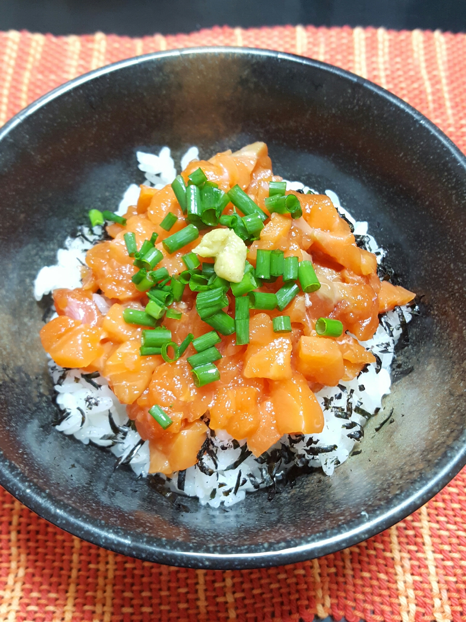 ☆★サーモンのたたき丼~★☆