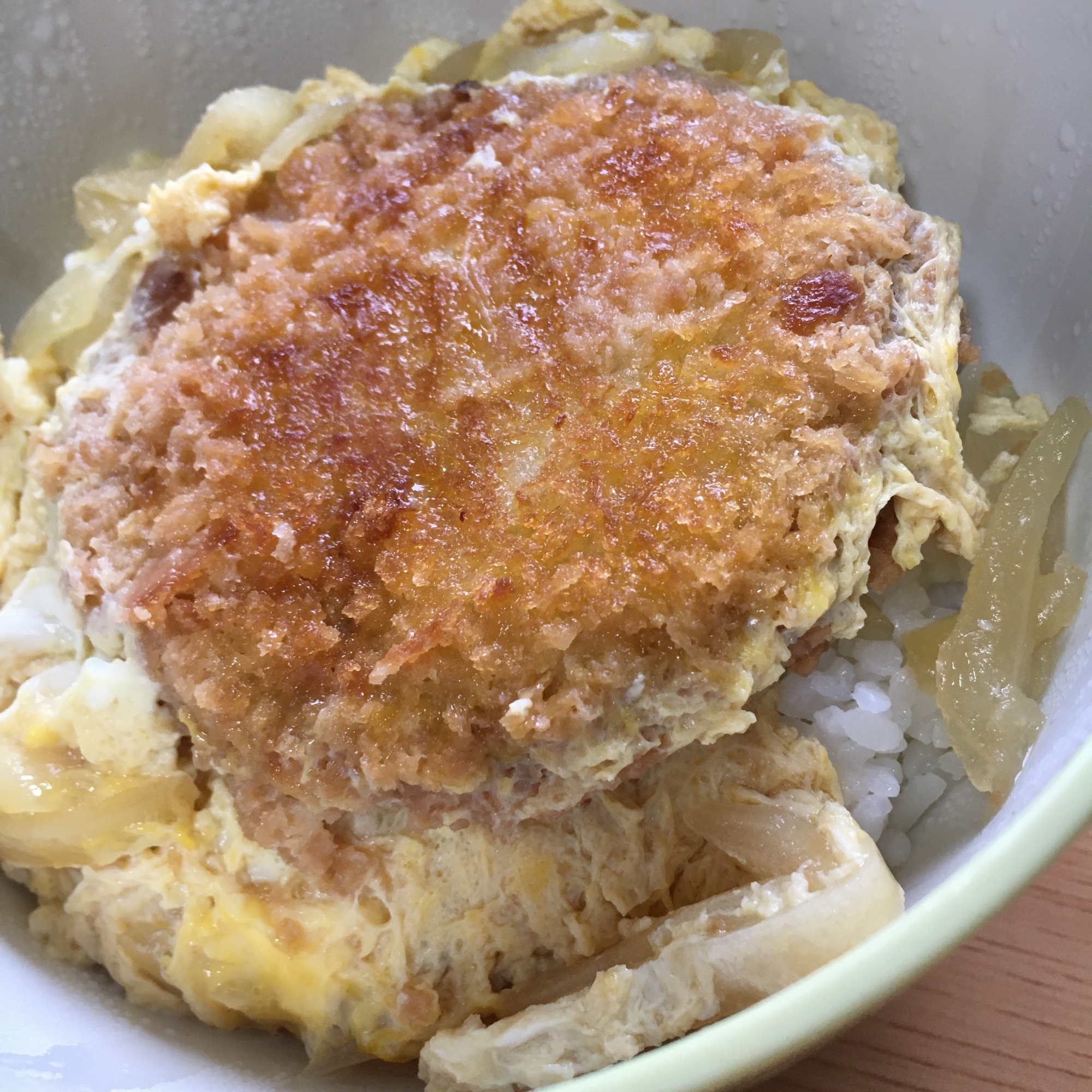 まるごとメンチカツ丼