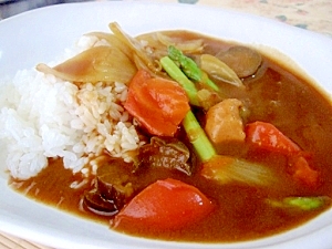 茄子とトマトとアスパラの夏野菜カレー