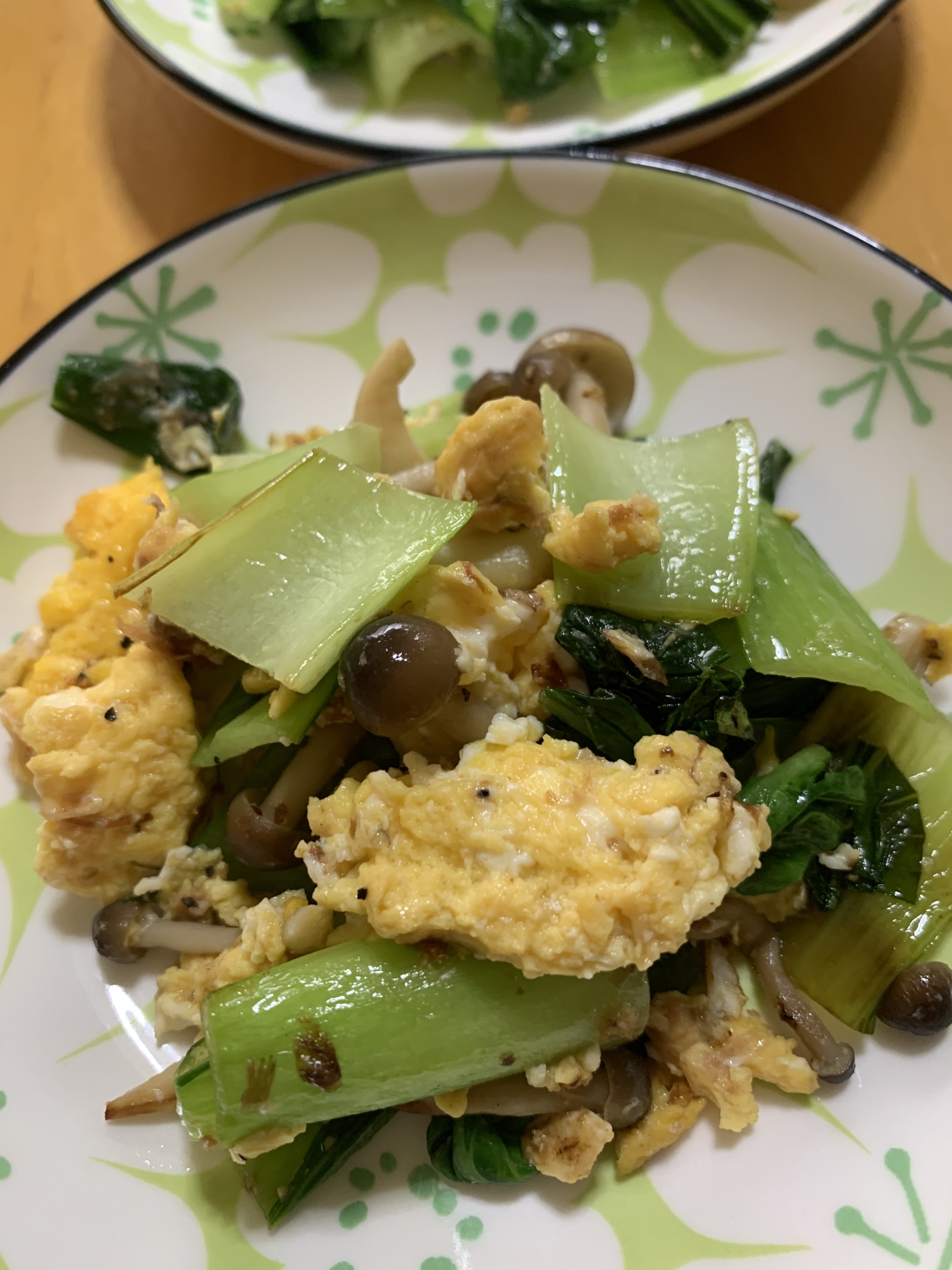 青梗菜と炒り卵の炒め物