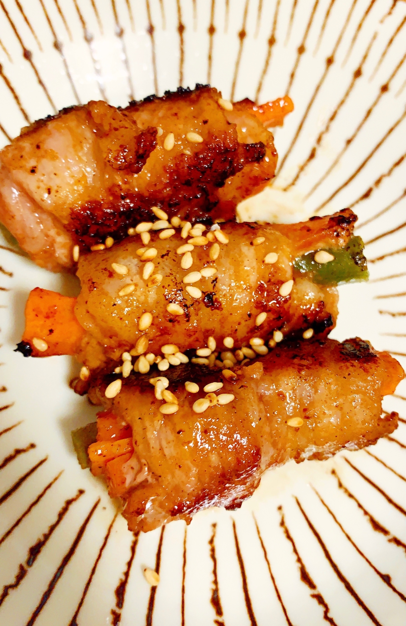 インゲンとニンジンの豚肉巻き☆にんにく醤油炒め
