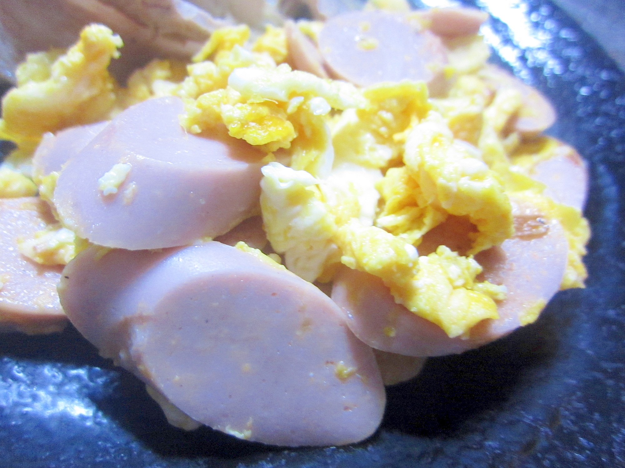 魚肉ソーセージのチーズ卵炒め☆