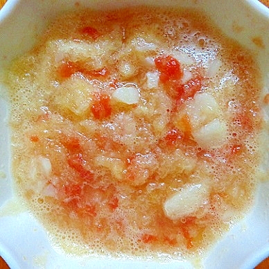 離乳食後期　おろしりんご煮とトマトじゃが入りスープ