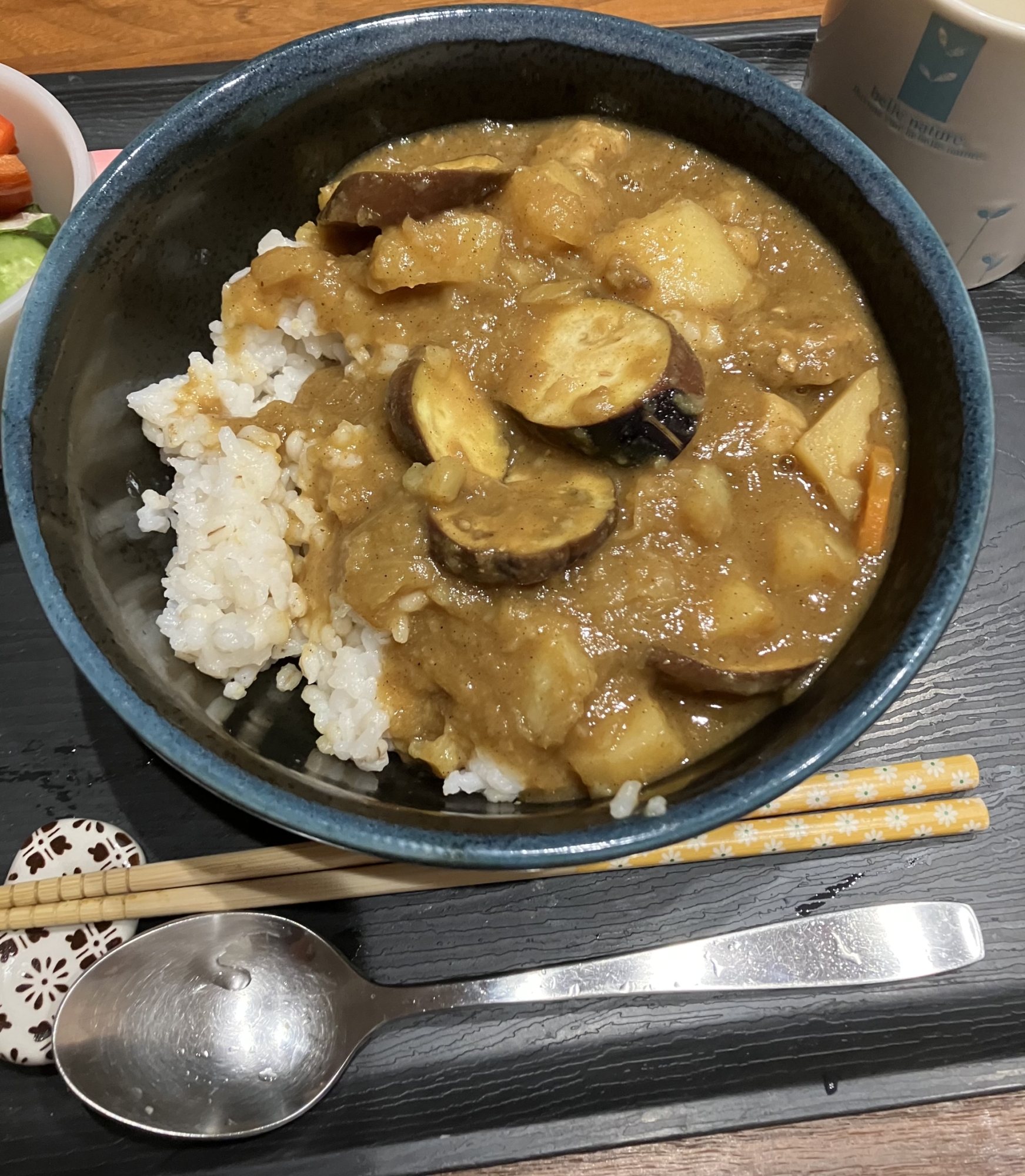 とろとろ茄子入りの野菜カレー