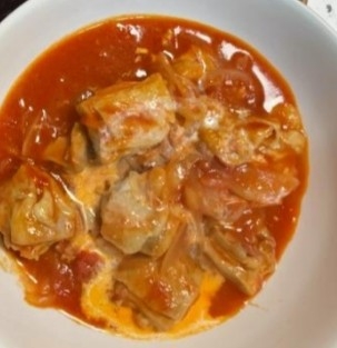 鶏肉と玉ねぎのトマト煮込み