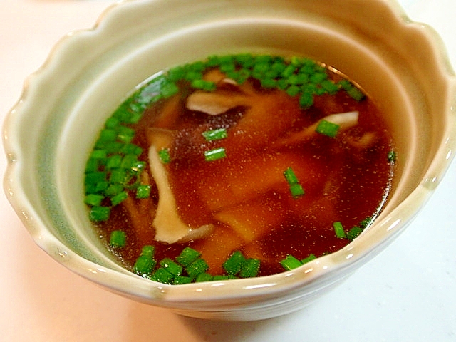 ベーコンと舞茸の洋風スープ