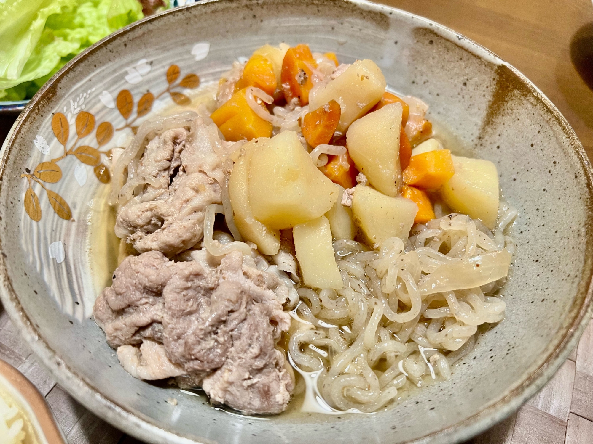 定番の肉じゃが