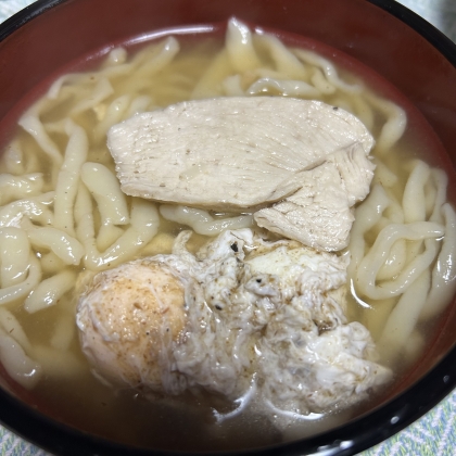 初めて作ったので麺の太さが揃わず見た目が残念でしたが、手打ちうどんの美味しさは格別でした、レシピありがとうございます^_^