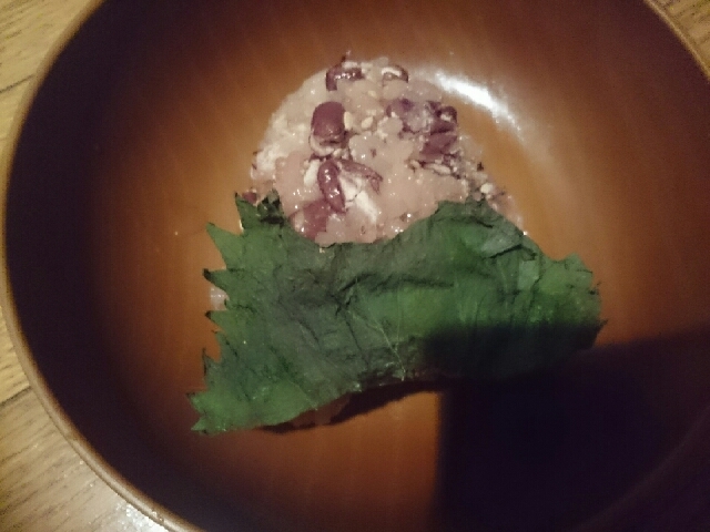 赤飯の大葉おにぎり