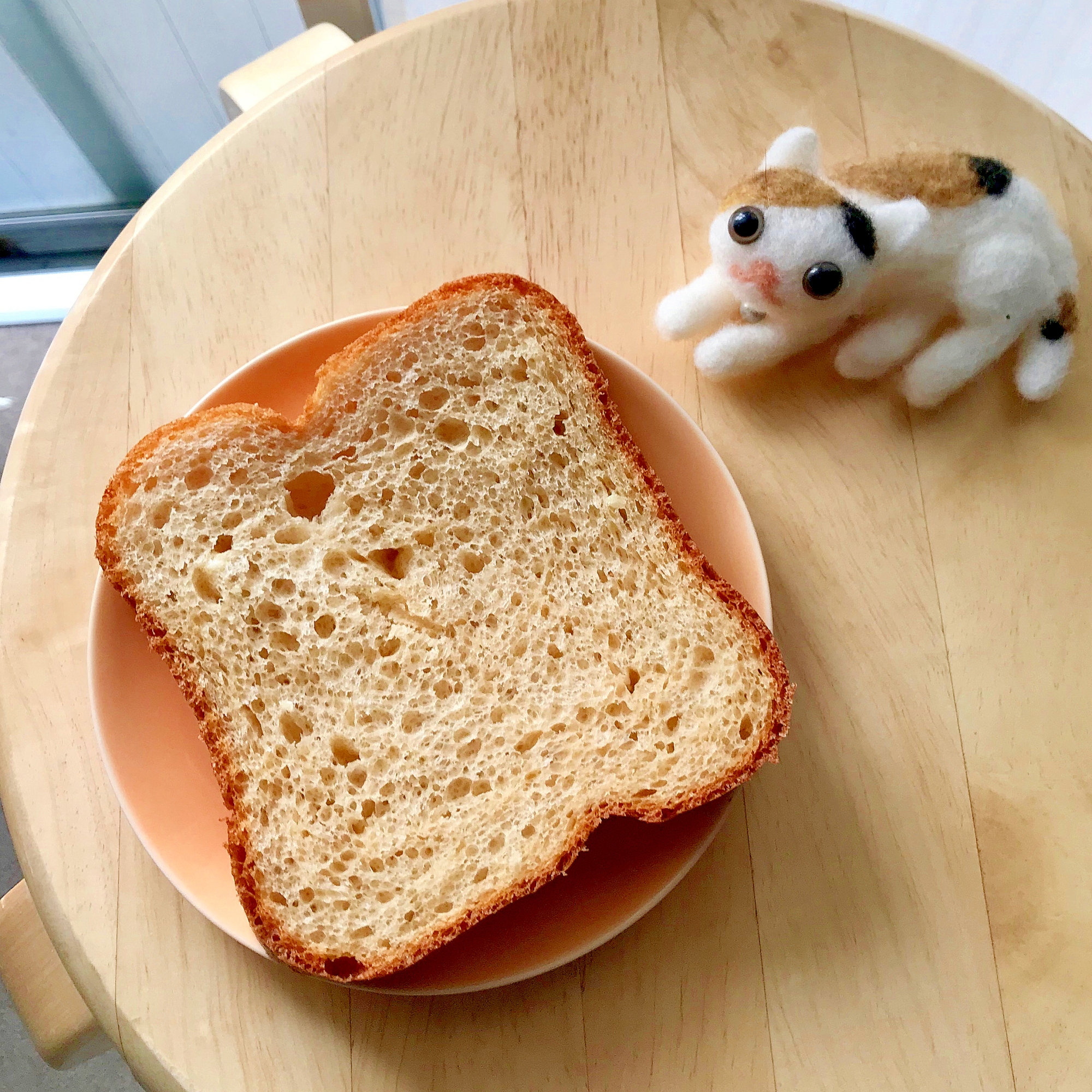 フレンチトーストの余った玉子液でデニッシュ風食パン