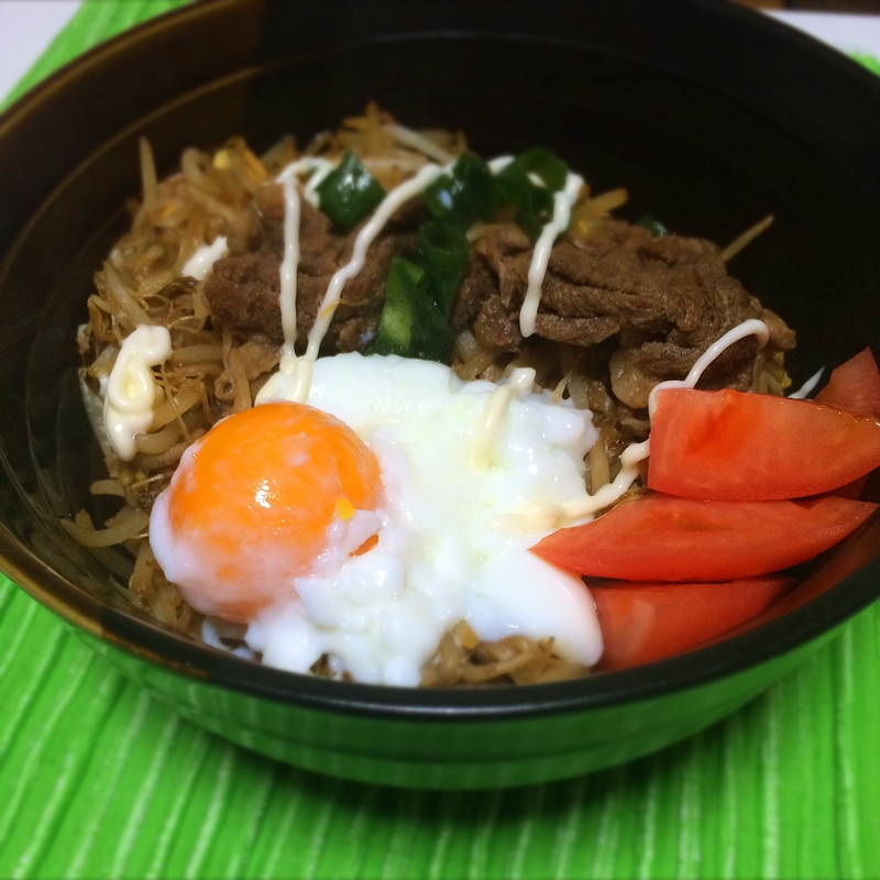 調味料3つでクセになる味♪甘辛カフェ丼