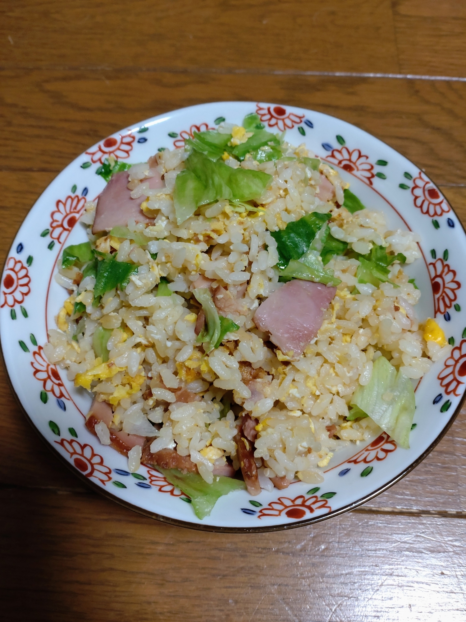 焼豚とレタスのチャーハン