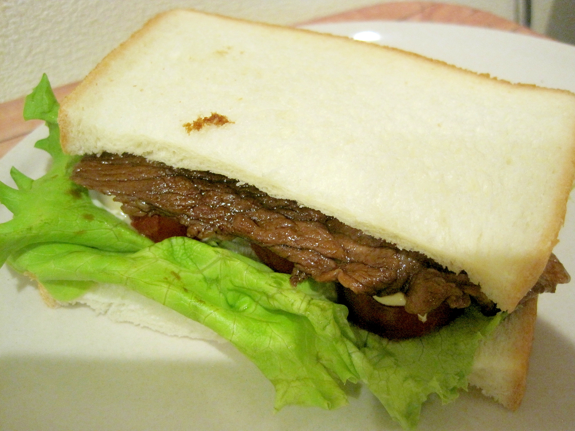 牛肉サンドイッチ