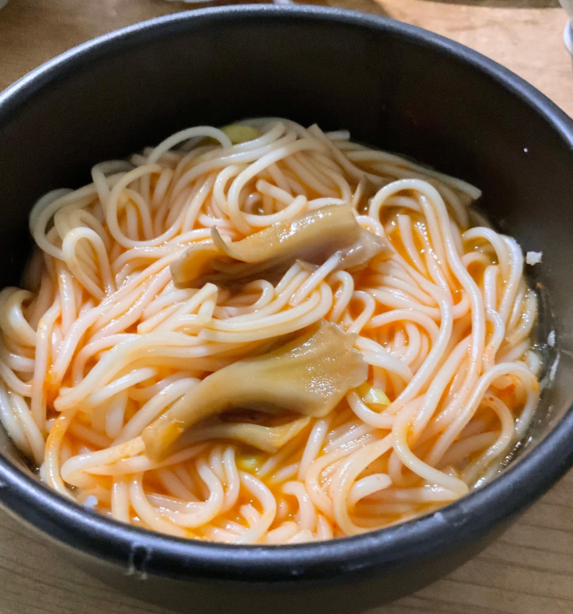 舞茸入り野菜ジュース煮麺♪