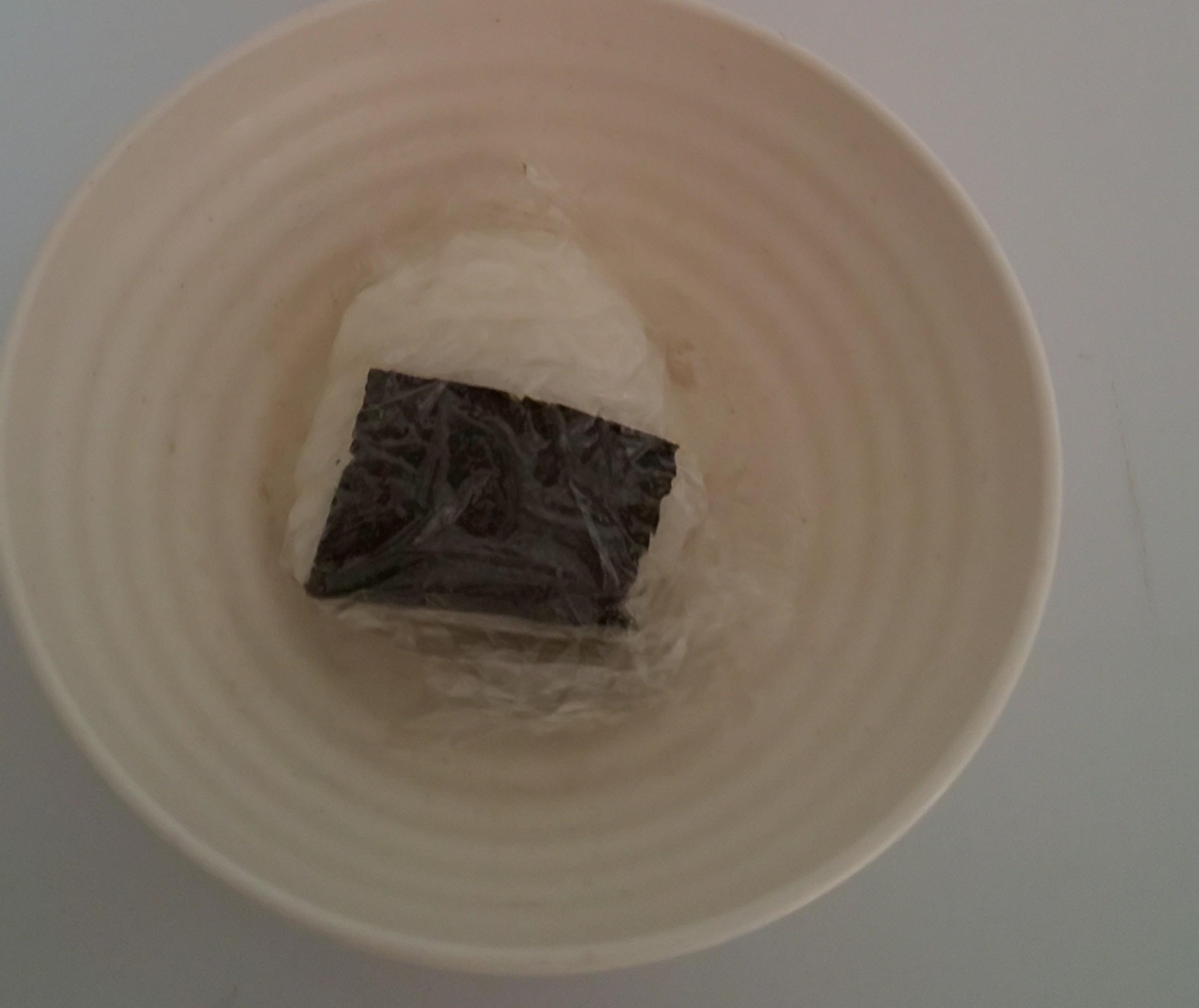梅干しかつおおにぎり