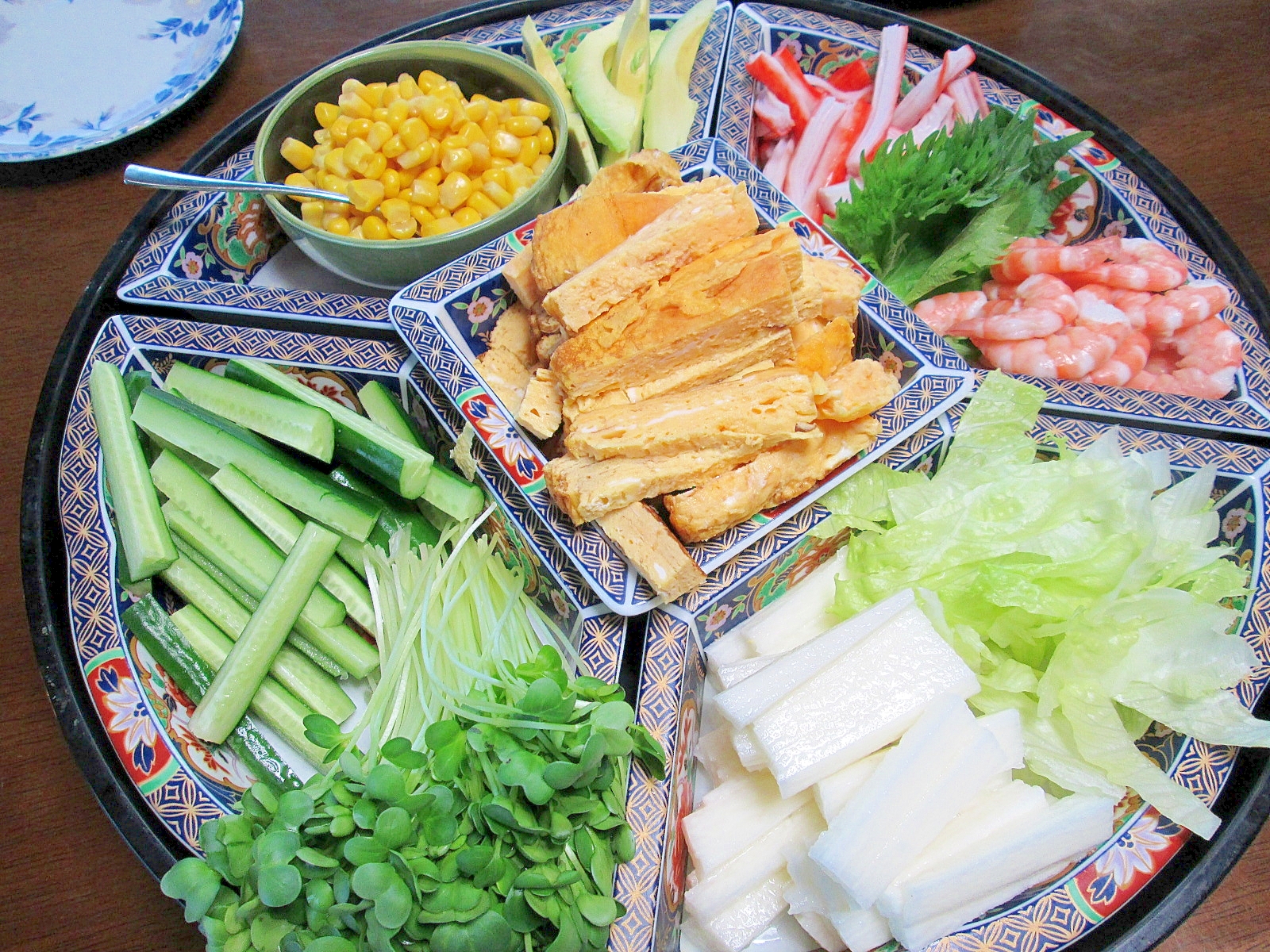 野菜タップリの手巻き寿司