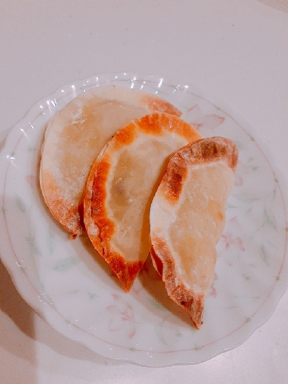 餃子の皮がけっこう余ってしまったので、こどものおやつに作りました！とっても美味しくできました☆ありがとうございました!!