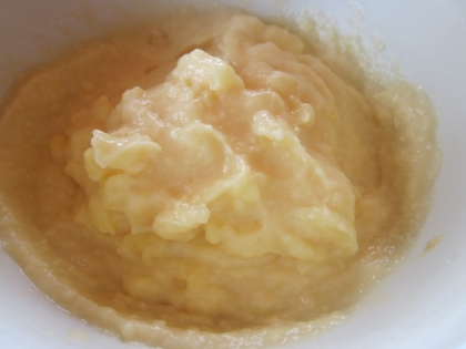 全卵でほんとに超簡単に作れて、なめらかなカスタードクリームができました＾＾
シュークリームに使い、美味しくいただきました。
ごちそうさまでした♫