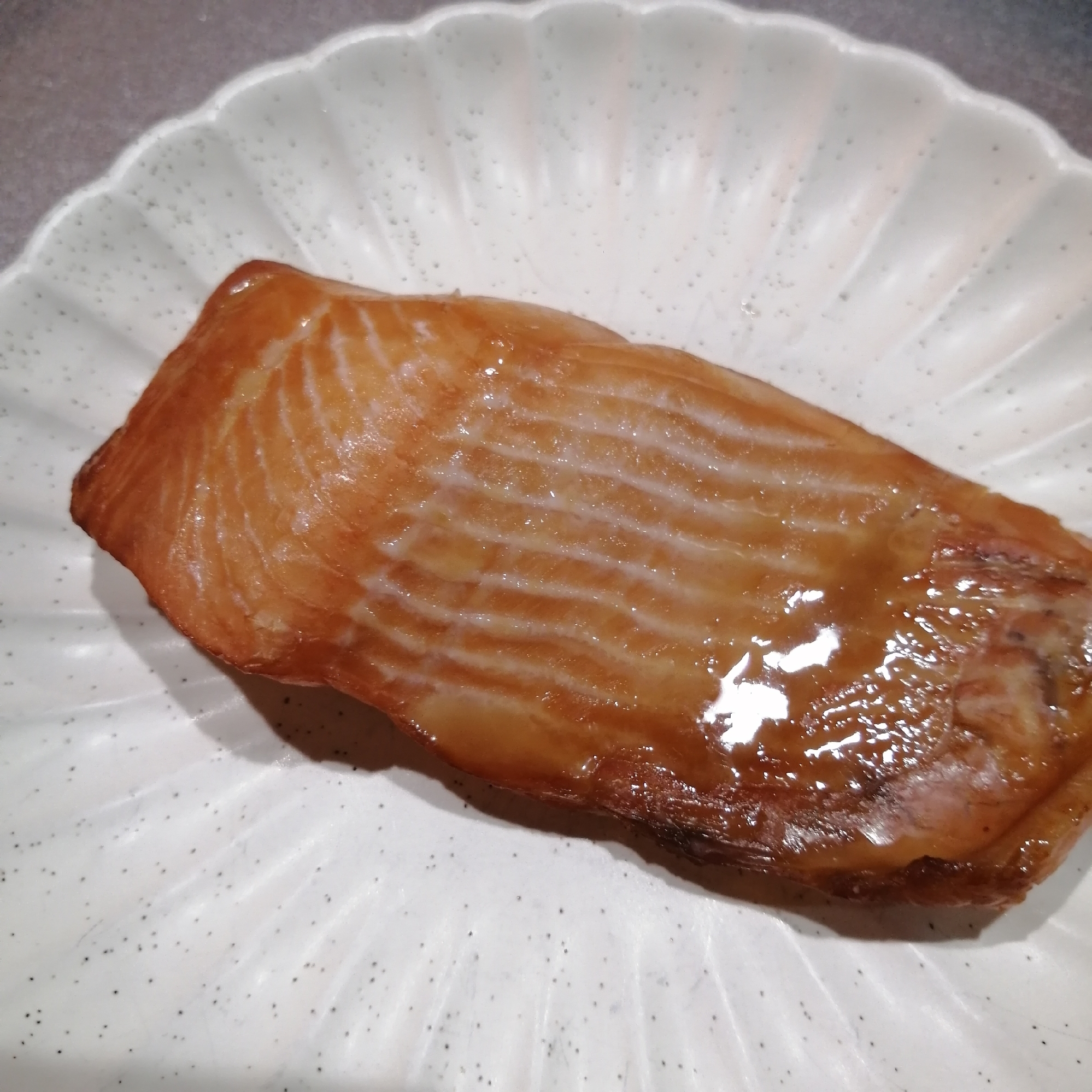 漬けて焼くだけ！サクラマスの醤油漬