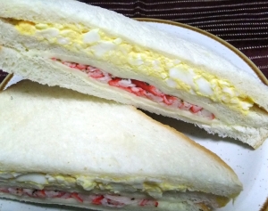 2種のサンドイッチ★卵＆バジルカニカマ