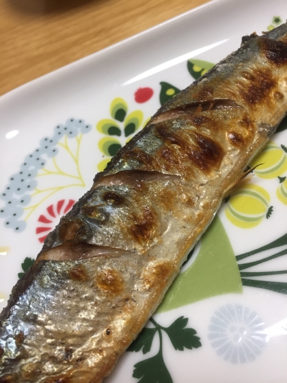 洗い物が苦手な私にとって、このアイデアはブラボーです(*≧∀≦*)青魚の脂は体に良いから、網で焼いて脂が落ちすぎてしまわないのもいいですね♪