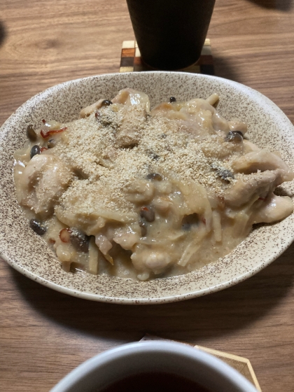 子供が喜ぶ(^^)鶏もも肉と玉ねぎのゴマ味噌炒め♪