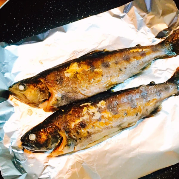 フライパンで アマゴの塩焼き レシピ 作り方 By Kuroneco 楽天レシピ フライパンで アマゴの塩焼き レシピ 作り方 By Kuroneco 楽天レシピ