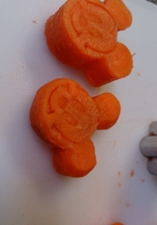 冷凍可 おせちにもミッキーや花の飾り人参 レシピ 作り方 By Ramjetcity 楽天レシピ 冷凍可 おせちにもミッキーや花の飾り人参 レシピ 作り方 By Ramjetcity 楽天レシピ