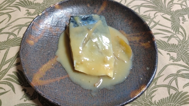 甘くて旨い　鯖の味噌煮（鯖の全部食べ1）