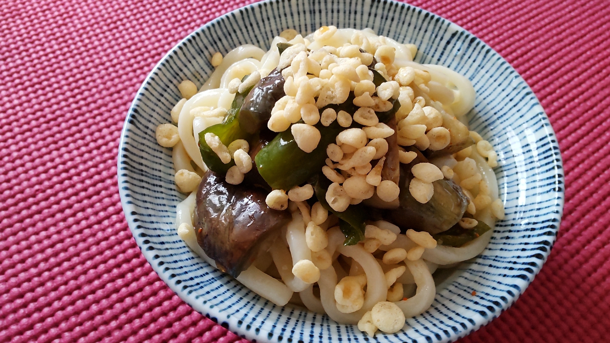 冷やしうどん、揚げびたし乗せ