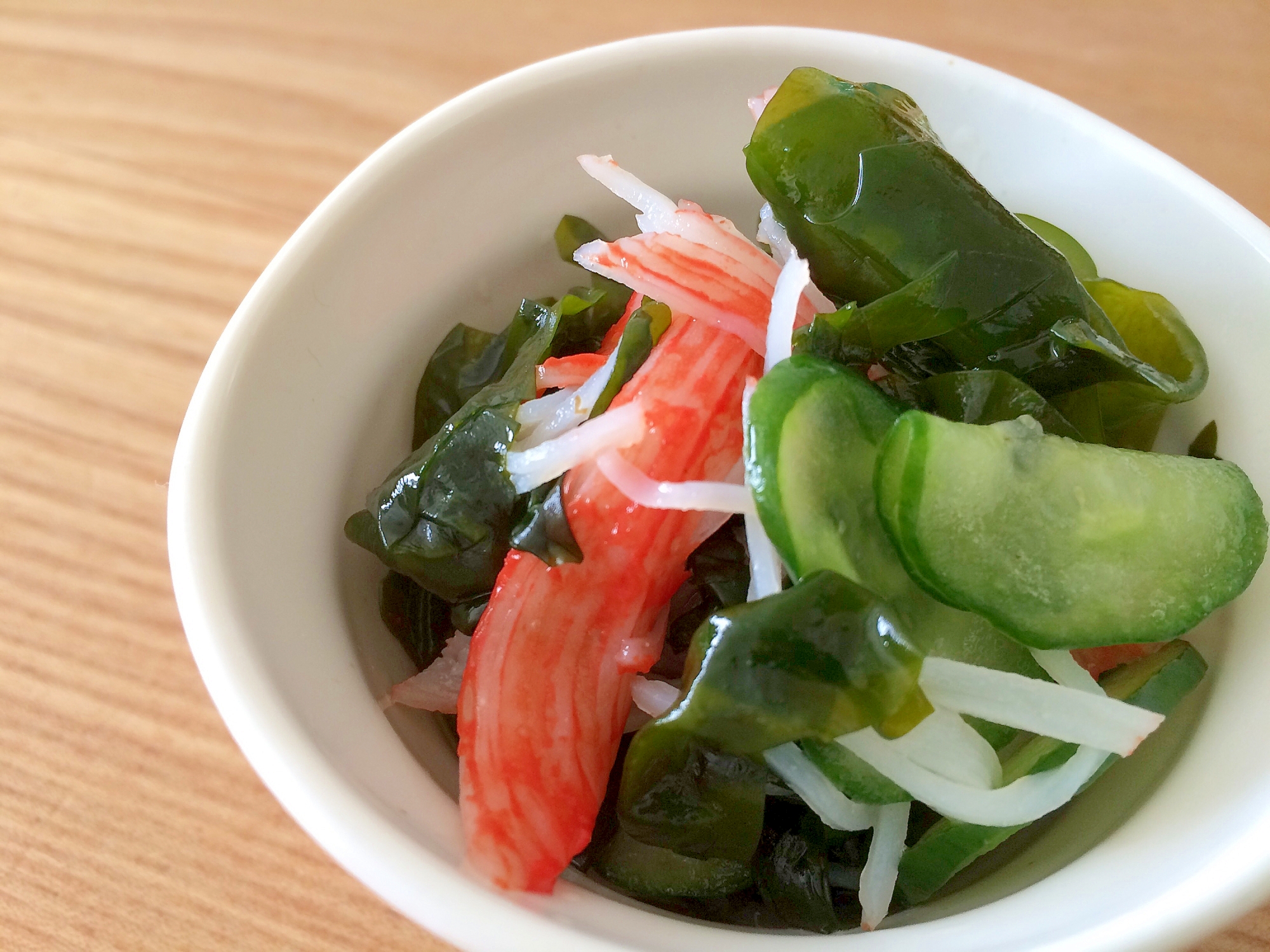 わかめとカニカマと胡瓜の昆布酢の酢の物