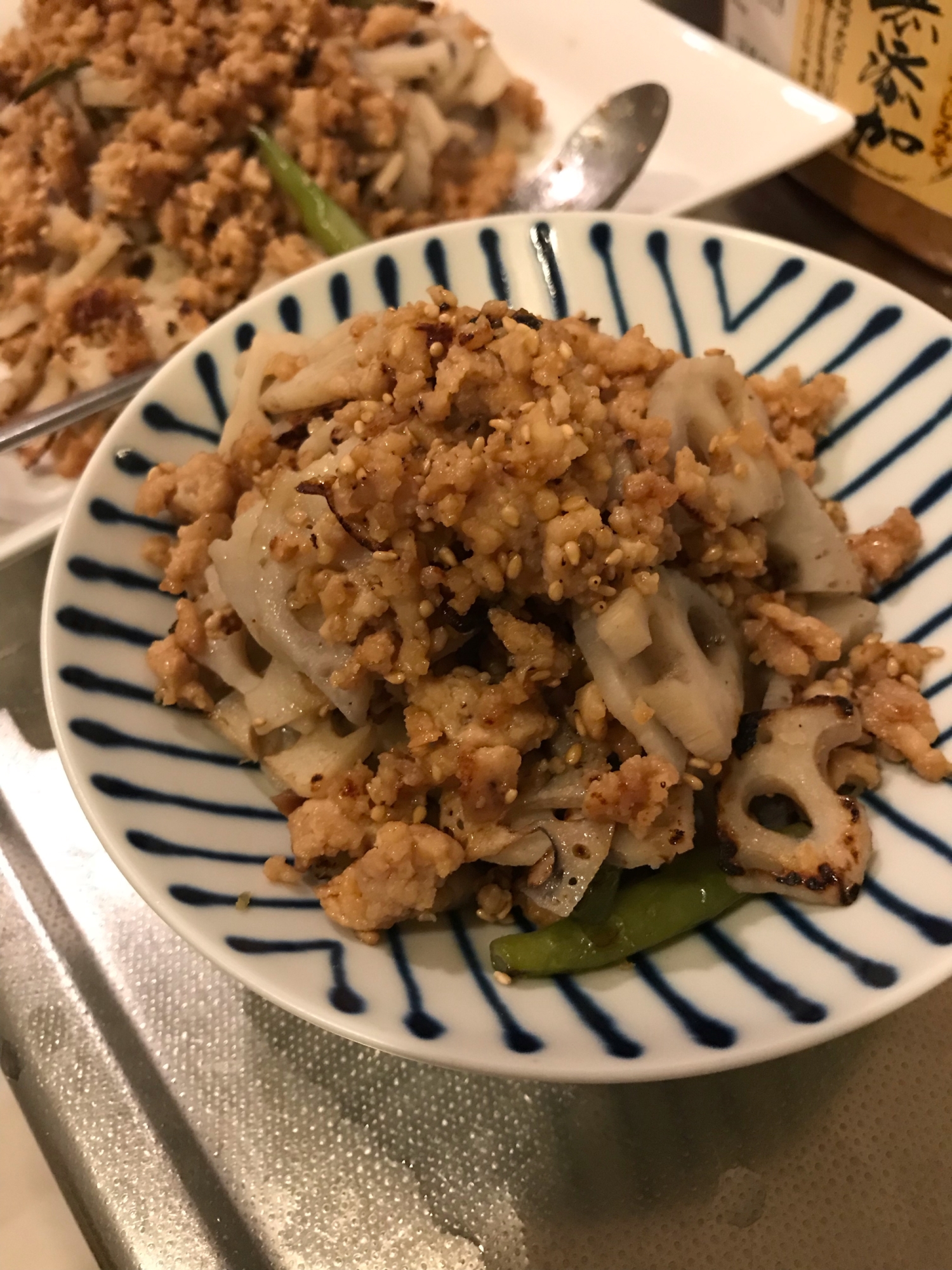 レンコンと鶏ひき肉の肉味噌炒め。