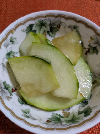旬の野菜！摘果メロンのナムル