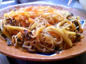 焼きビーフン風！糸こんにゃく