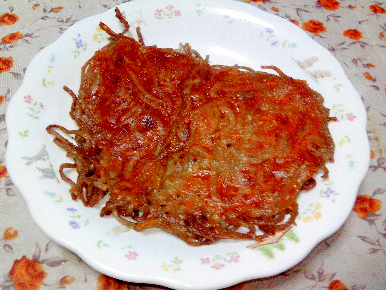 残り蕎麦deガーリックチーズせんべい