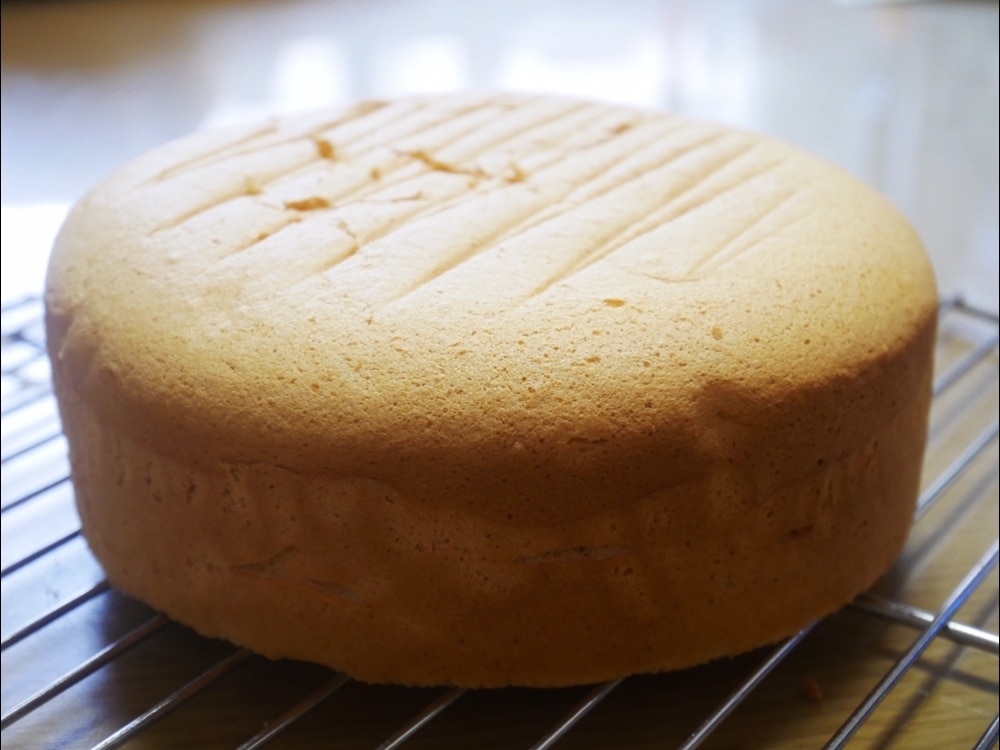 別立てで簡単！スポンジケーキ