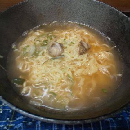 殻つきベビーホタテのバター焼き☆ラーメン